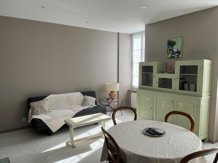 Superbe Appartement Plein Centre ミヨー エクステリア 写真